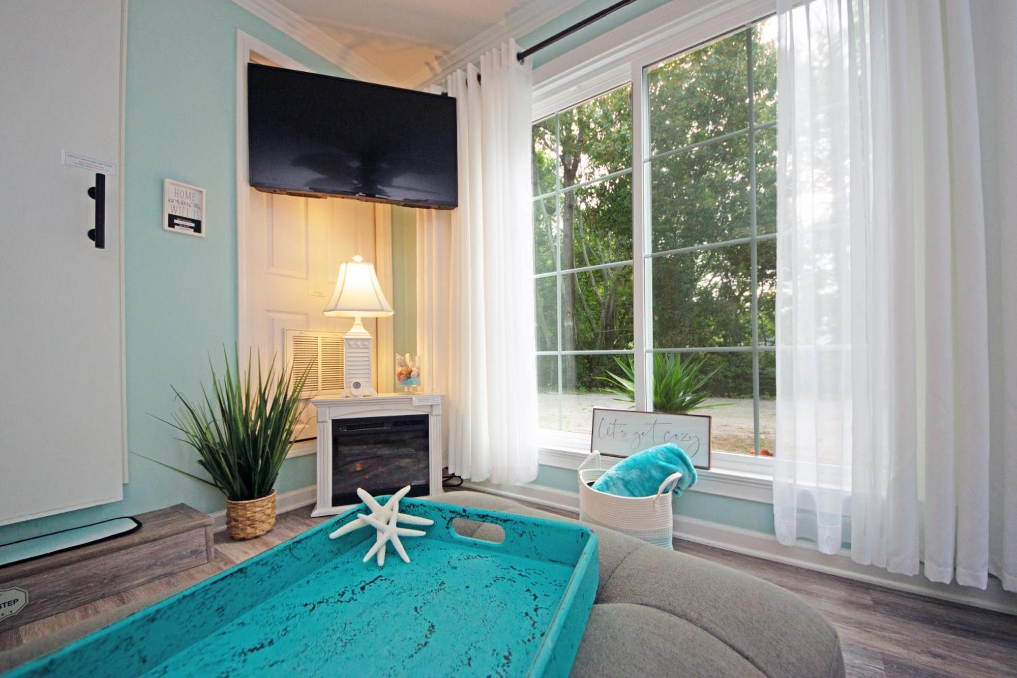 Flip Flop Suite Retreat Emerald Isle Exteriör bild